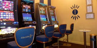 mmkjili2 Live Casino Baccarat Dealer မြန်မာနိုင်ငံ
